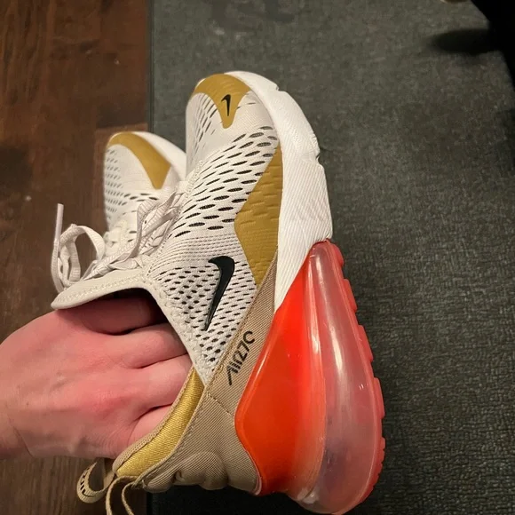 Nike Airmax 270 Size 8.5 - Picture 6 of 6